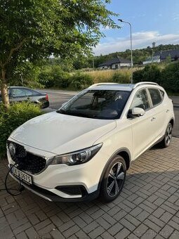 Elektromobil MG ZS Top stav odpocet DPH