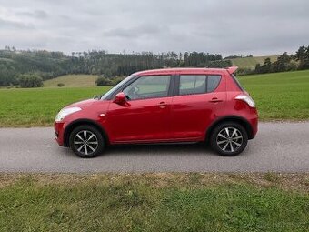 SUZUKI SWIFT 1.2 VVTi 4x4 69KW ROK 2013 NAJETO 121.450 KM