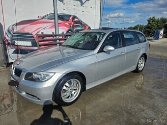 BMW 3 E91 120 kw, panorama, individual