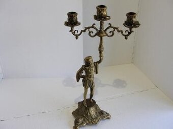 Mosazný svícen - figurální