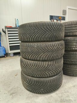 205/45 R17 88V Celorocni kumho solus 6mm