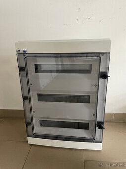 Rozvaděč nástěnný 54M IP65