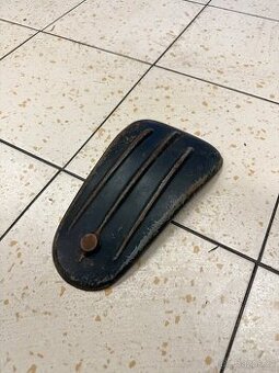 Mamet 90 - dřívka nádrže