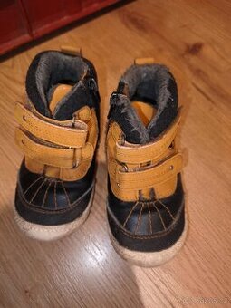 Jarní-podzimní botky 25 - Baťa