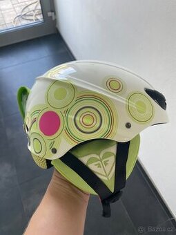 Prodám dámskou lyž. helmu Roxy