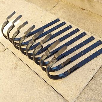 8ks dlouhý hák 250 okapového žlabu za 1/2 ceny