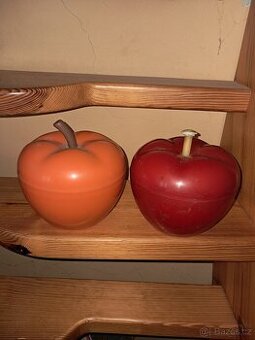 Jablko - retro dóza