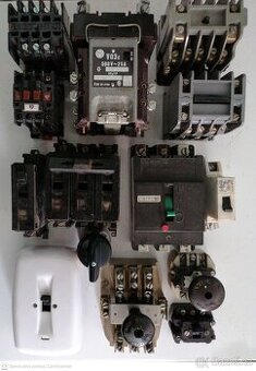 Staré jističe, stykače, spínače