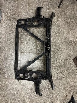 Audi q7 4L chladičová stěna