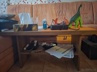 Konferenční stolek