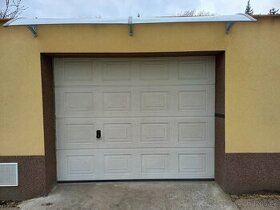 prodám sekční garáž vrata