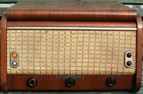 Koupím starý dřevěný magnetofon Metra SF 55 kotoučak - 1