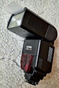 Blesk Sigma EF-500 DG ST pro Nikon
