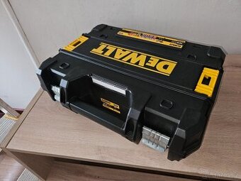 Dewalt tstak kufr