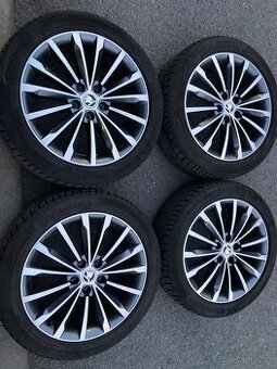 18” Trinity originál Škoda KAROQ , r.v. 2021, 57A601025P