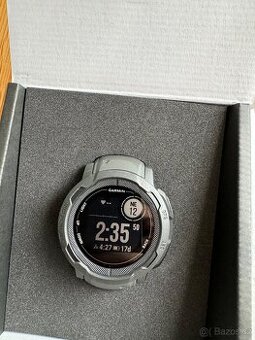 Garmin instinct 2