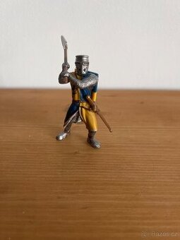 Schleich rytíř sekera