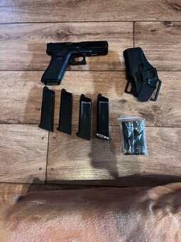 Glock 17