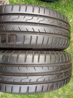 2 zánovní letní pneumatiky Dunlop 185/65/15 7,6mm