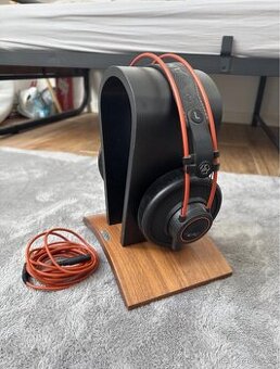 Sluchátka AKG K712