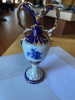 Vázička Royal Dux