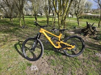Yt capra core 3  MX rok 2024