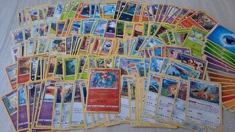 Pokémon karty mix 176 ks