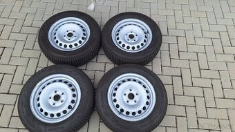 Celoroční  pneu 4x Barum Qaurtaris 5 195/65 R15 H