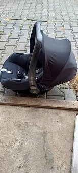 Vajíčko MAXI-COSI se základnou