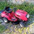 Prodám zahradní sekací traktor MTD + příslušenství
