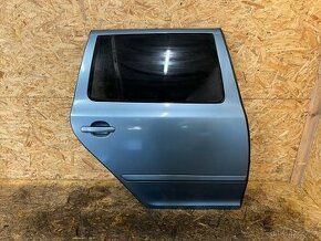 KOMPLETNĚ NASTROJENÉ PRAVÉ ZADNÍ DVEŘE OCTAVIA 2 KOMBI 9154