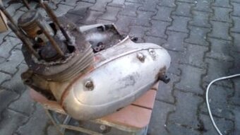 Jawa 350 kýv. motor k předělání na péráka