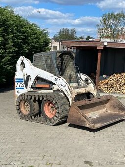 BOBCAT 773 smykový nakládač