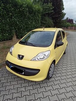 Peugeot 107 1.0i, 50 kW, 5 dveří