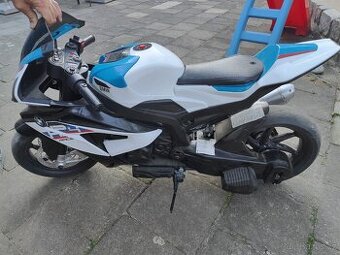 Motorka BMW