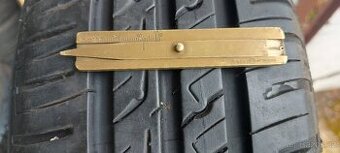 Letní pneu 185/65R15 Barum (63)