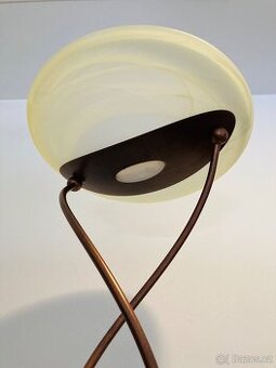 Stojanová lampa