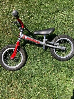 Dětské odrážedlo