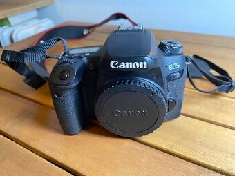 Canon EOS 77D, Objektivy 15-85 mm, 35 mm