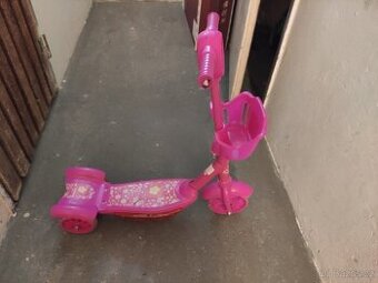 Koloběžka pro nejmenší.