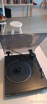 Gramofon Sony PS-J10