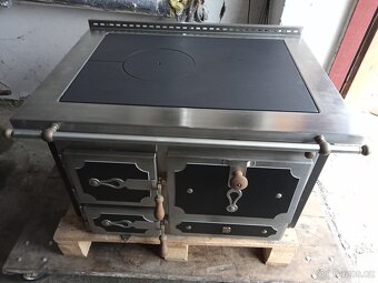 Rakouský sporák na dřevo Kloss-Nový