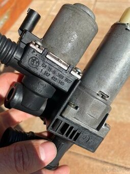 bmw 64118369807 - e46 - přídavná pumpa