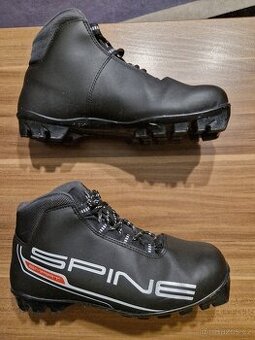 Běžkové boty Spine vel. 39 jako nové