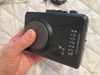 Walkman s radiem