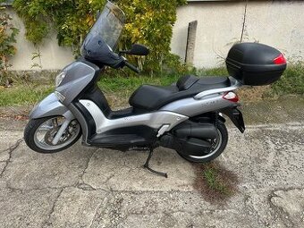 Skútr Yamaha Xcity 125 , 10 Kw