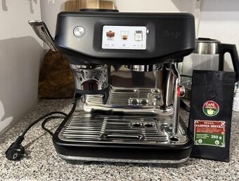 Kávovar Sage SES882BSS