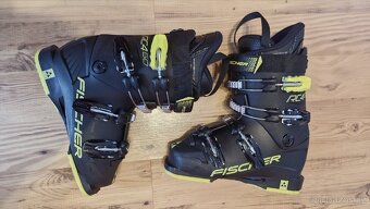 Sjezdové boty Fischer RC4 60 junior vel. 235