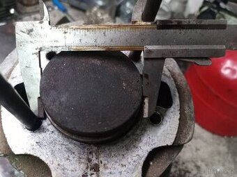 Jawa 250 kývačka , pérák