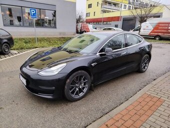 TESLA 3,PERFORMANCE,DUAL MOTOR,2019